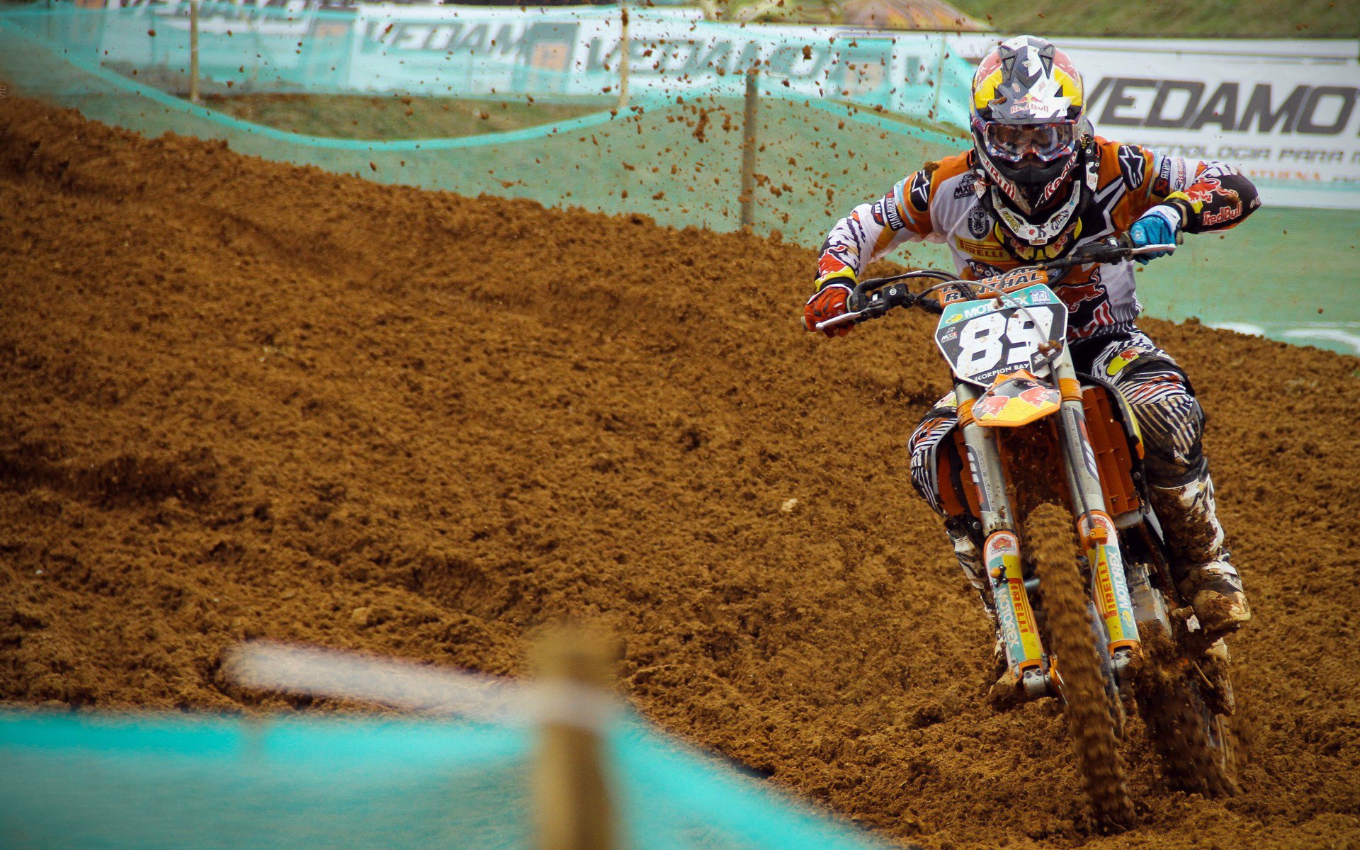 版权保护措施加强，足球赛事相关内容版权日益受到重视，新赛季足球版权