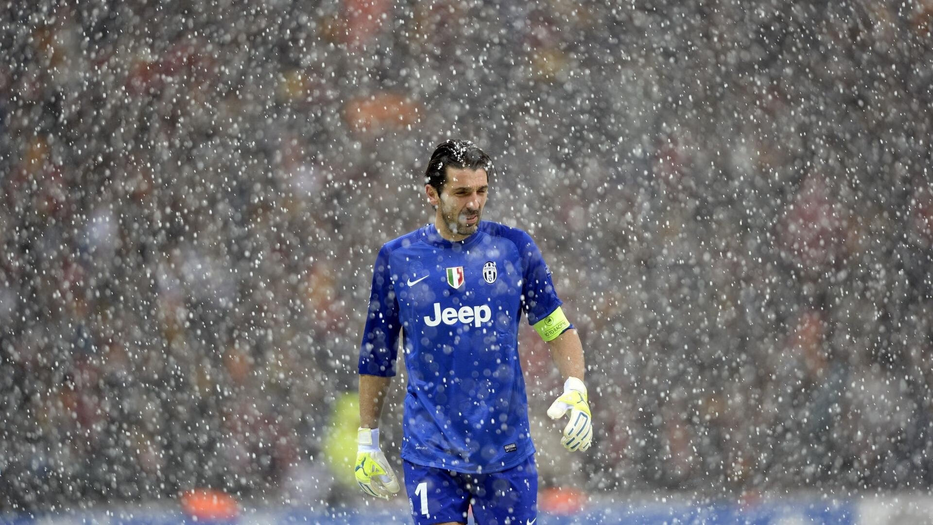 阿根廷美洲雄鹰队逐渐成为南半球橄榄球赛场上的新贵，阿根廷足球雄鹰